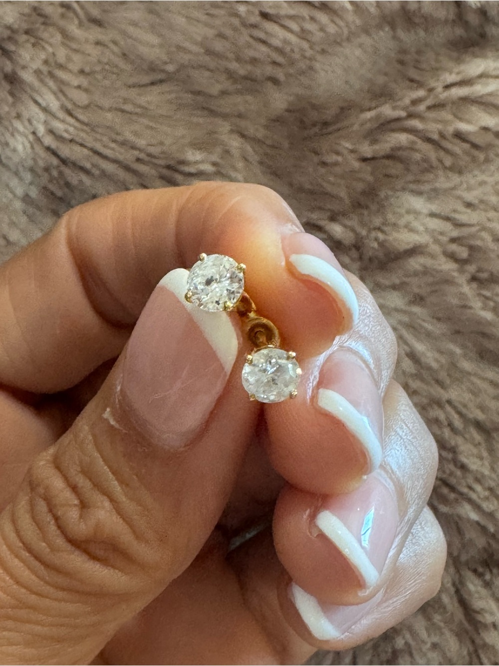 Certified 1.07 CTW Natural Diamond 14K Yellow Gold Solitaire Stud Earrings - Picture 4 of 10